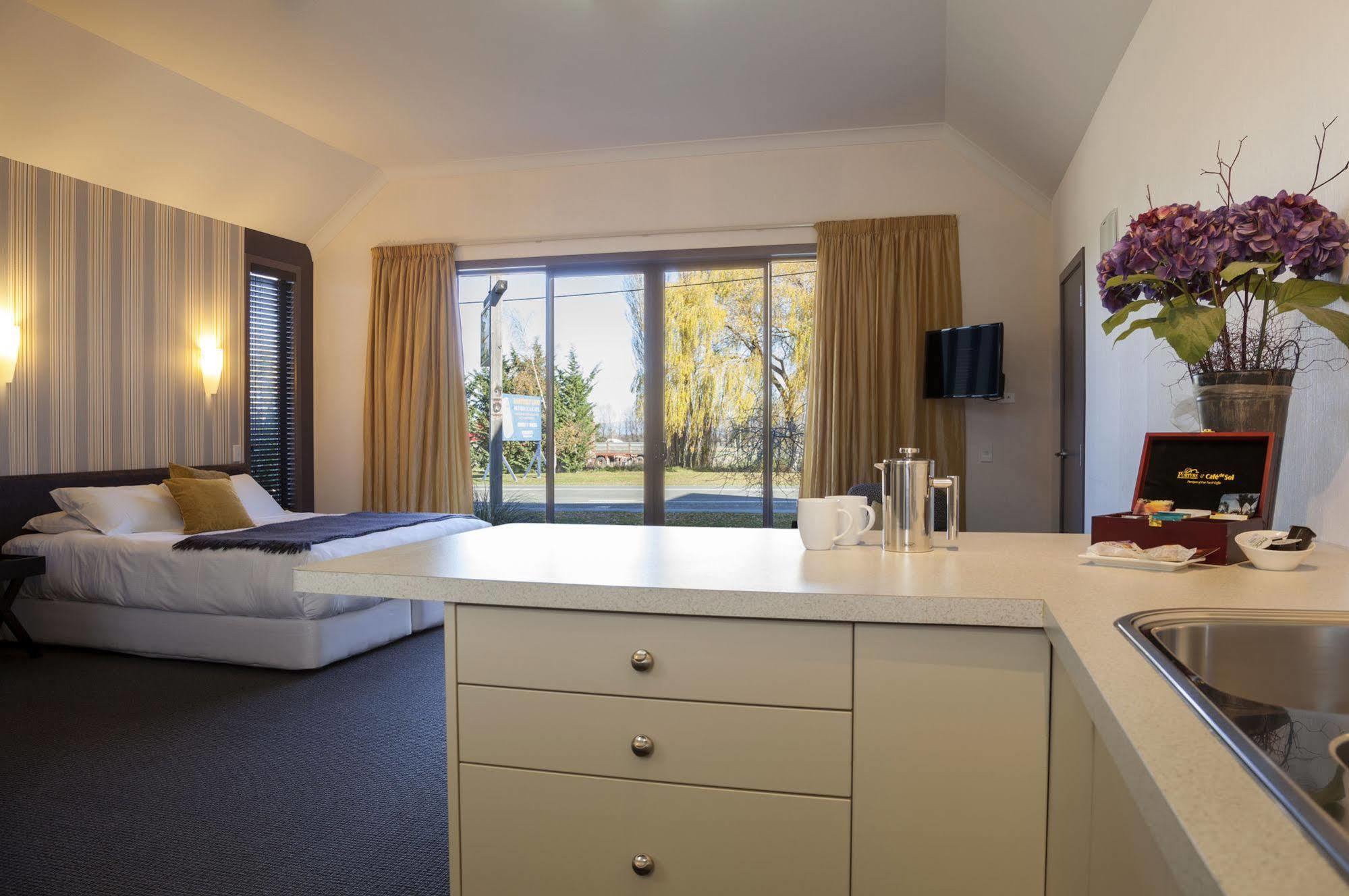 Hawkdun Lodge Motel Ranfurly Buitenkant foto